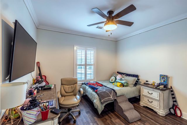 174 Bayou Lafourche Drive, Thibodaux, LA 70301