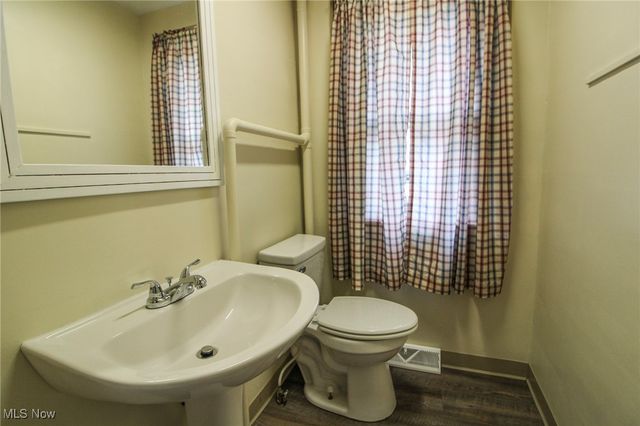 1338 Pine Street, Zanesville, OH 43701