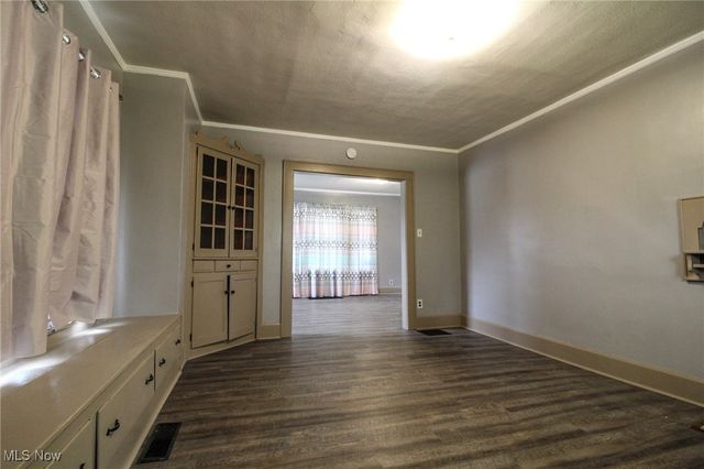 1338 Pine Street, Zanesville, OH 43701