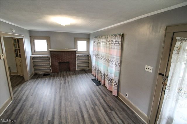 1338 Pine Street, Zanesville, OH 43701