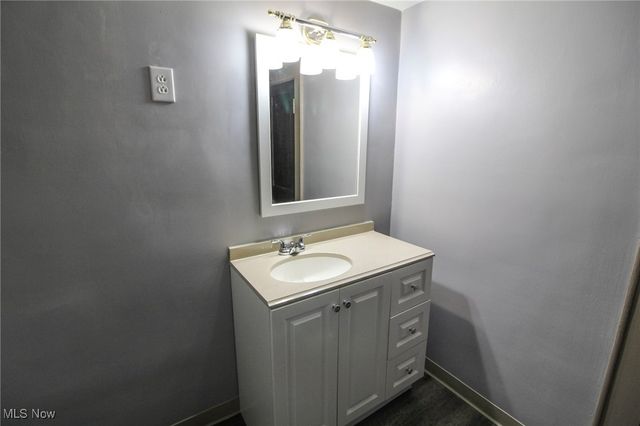 1338 Pine Street, Zanesville, OH 43701