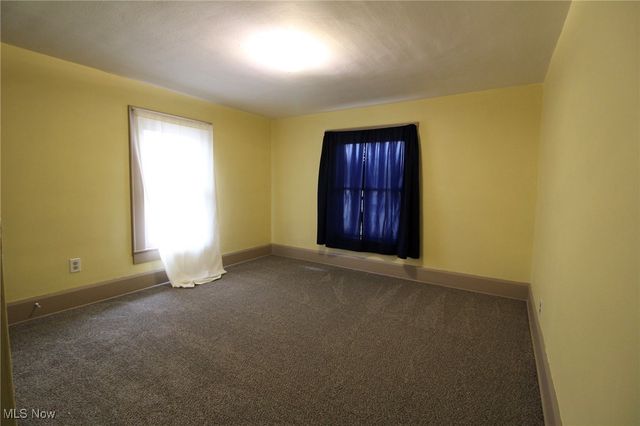 1338 Pine Street, Zanesville, OH 43701