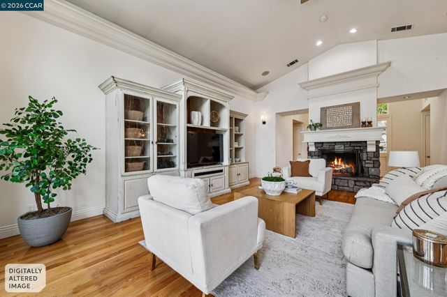 612 Sugarloaf Ct, Walnut Creek, CA 94596