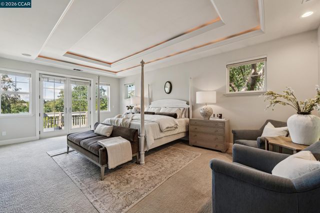 612 Sugarloaf Ct, Walnut Creek, CA 94596