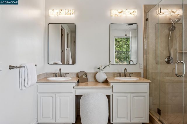 612 Sugarloaf Ct, Walnut Creek, CA 94596