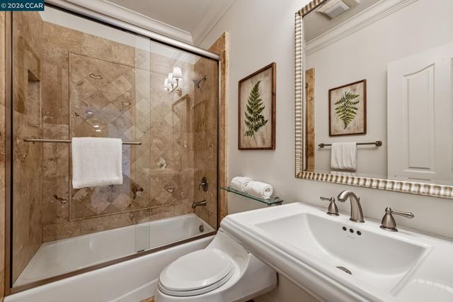 612 Sugarloaf Ct, Walnut Creek, CA 94596