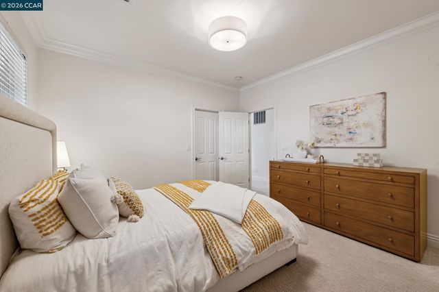 612 Sugarloaf Ct, Walnut Creek, CA 94596