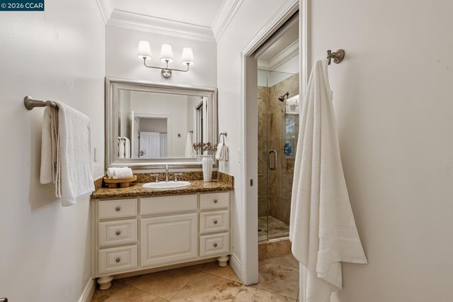 612 Sugarloaf Ct, Walnut Creek, CA 94596