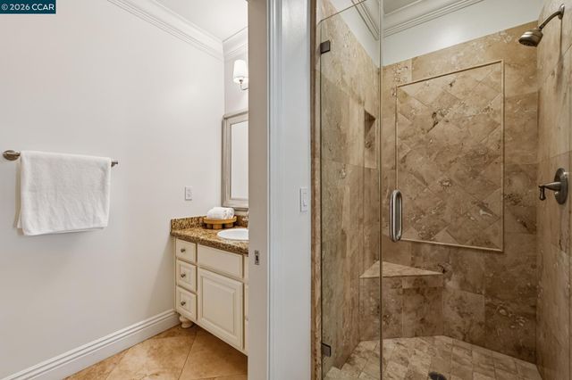 612 Sugarloaf Ct, Walnut Creek, CA 94596