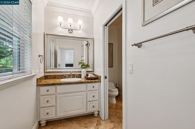 612 Sugarloaf Ct, Walnut Creek, CA 94596