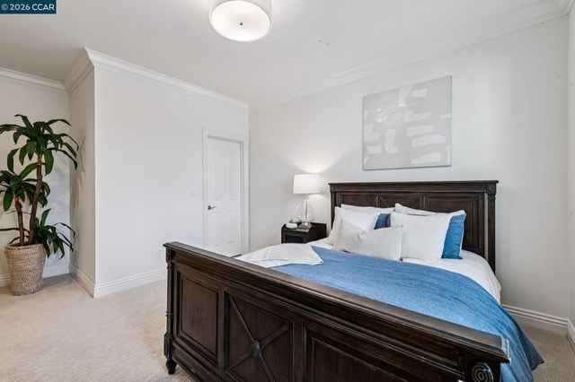 612 Sugarloaf Ct, Walnut Creek, CA 94596