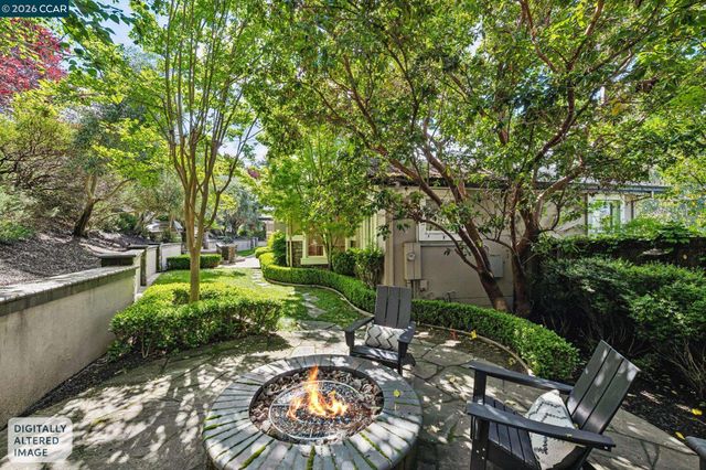 612 Sugarloaf Ct, Walnut Creek, CA 94596