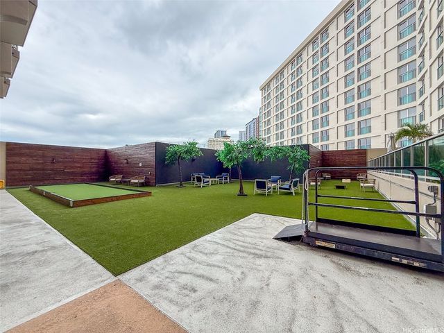 410 Atkinson Drive 1263, Honolulu, HI 96814