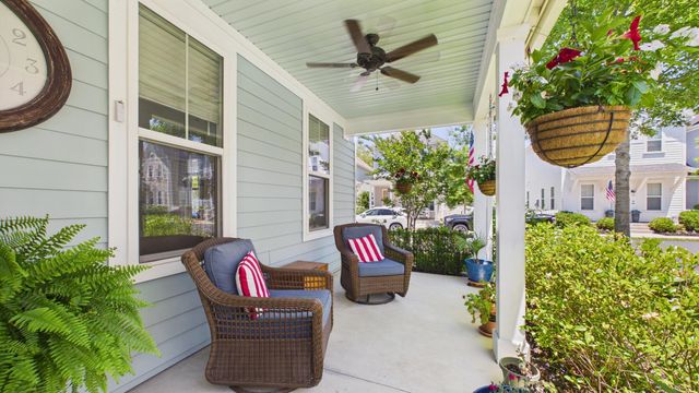 2012 Codorus Lane, Hanahan, SC 29410