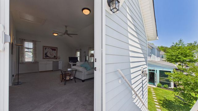 2012 Codorus Lane, Hanahan, SC 29410