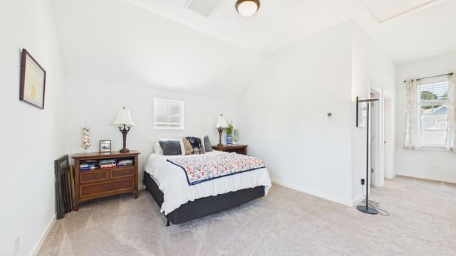 2012 Codorus Lane, Hanahan, SC 29410