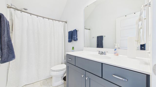 2012 Codorus Lane, Hanahan, SC 29410