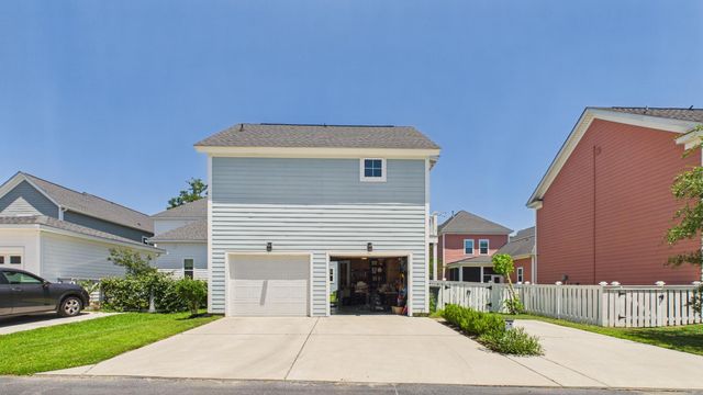 2012 Codorus Lane, Hanahan, SC 29410