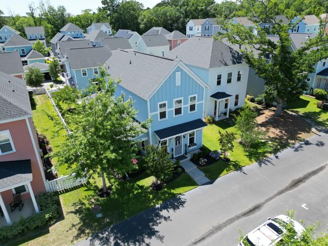2012 Codorus Lane, Hanahan, SC 29410