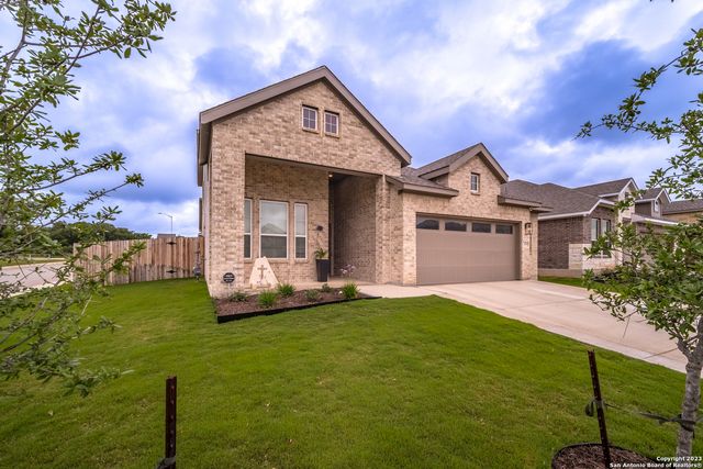2909 Mindel St, New Braunfels, TX 78130