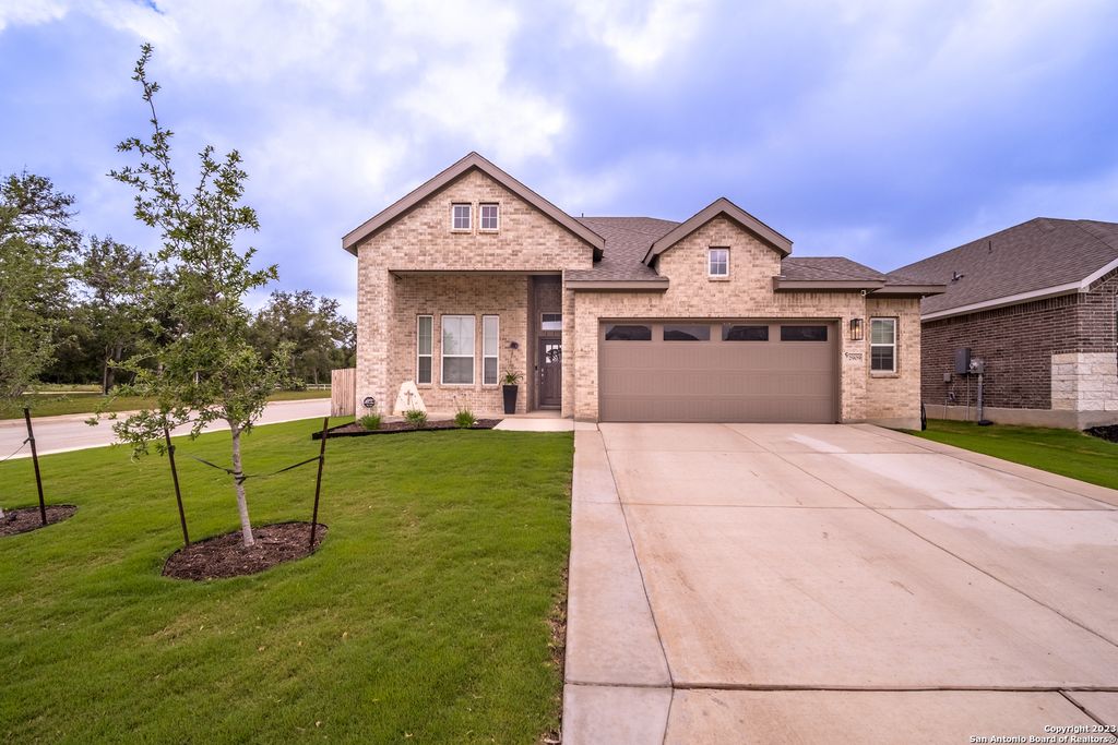 2909 Mindel St, New Braunfels, TX 78130