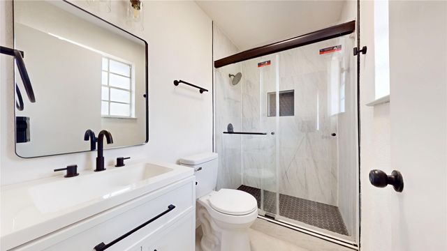 3220 Centennial Road, Forest Hill, TX 76119