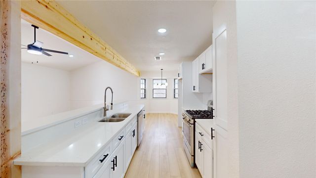 3220 Centennial Road, Forest Hill, TX 76119