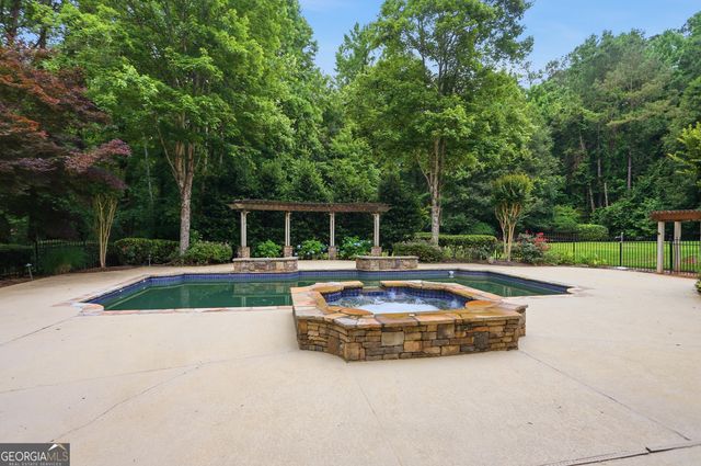 900 Treyburn Run, Alpharetta, GA 30004