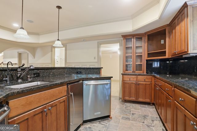 900 Treyburn Run, Alpharetta, GA 30004
