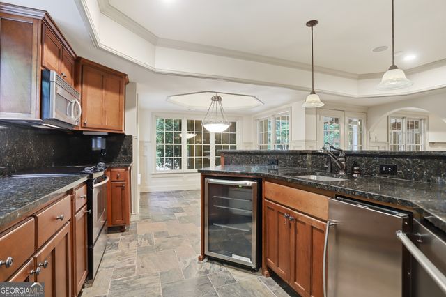 900 Treyburn Run, Alpharetta, GA 30004