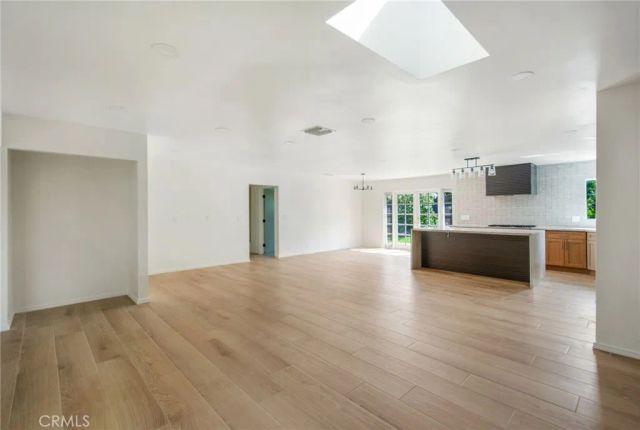 3230 Oregon, Costa Mesa, CA 92626