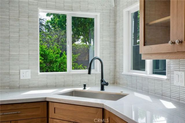 3230 Oregon, Costa Mesa, CA 92626