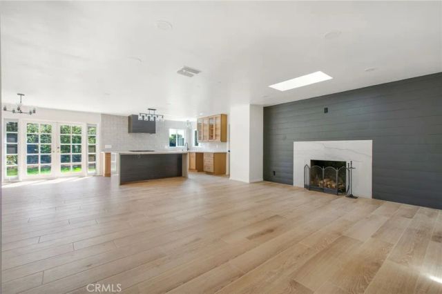 3230 Oregon, Costa Mesa, CA 92626