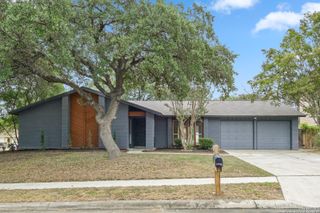 13334 Los Indios St., San Antonio, TX 78233