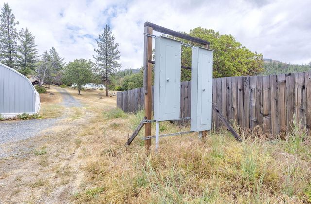 9595 Sterling Creek Road, Jacksonville, OR 97530