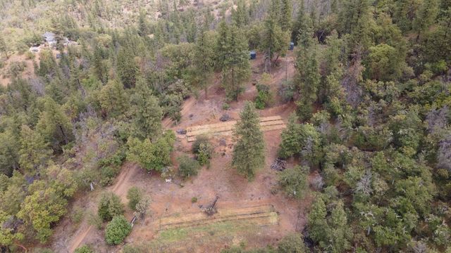 9595 Sterling Creek Road, Jacksonville, OR 97530