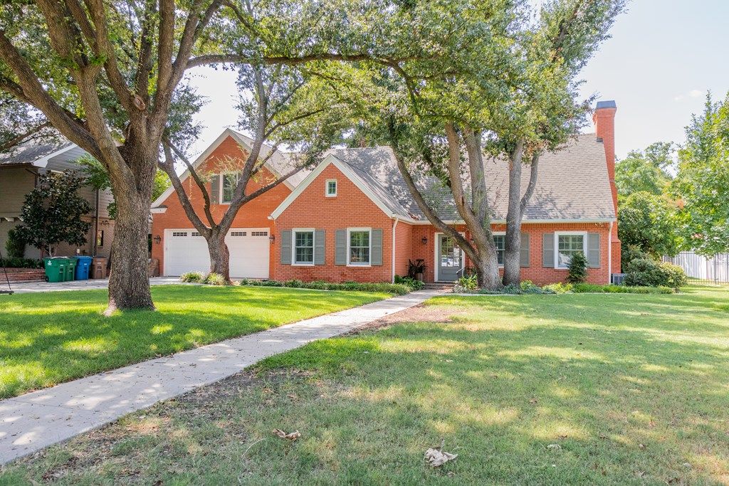 Image 3 of property listing at 1501 Paseo De Vaca St, San Angelo, TX 76901