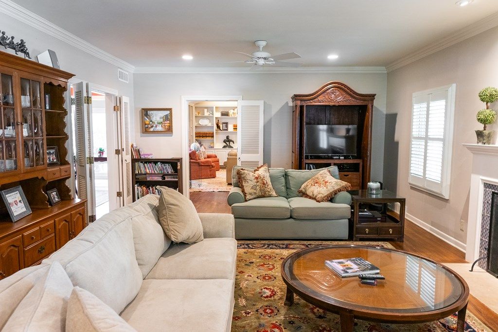 Image 7 of property listing at 1501 Paseo De Vaca St, San Angelo, TX 76901