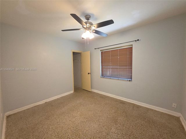 1215 NE 182nd St, North Miami Beach, FL 33162