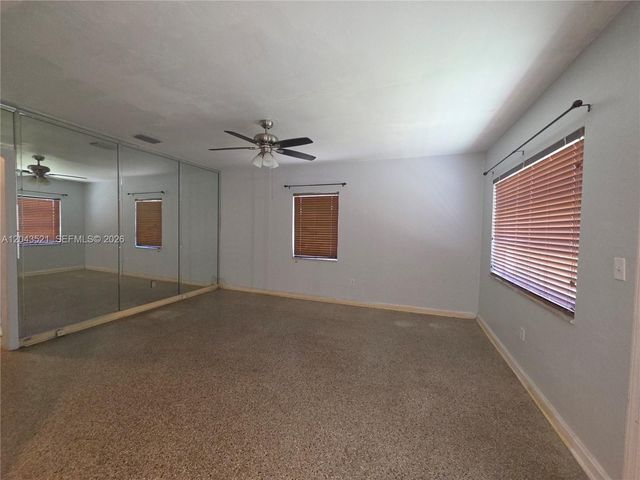 1215 NE 182nd St, North Miami Beach, FL 33162