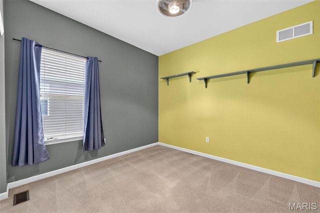 3200 Bentwater Place, St Charles, MO 63301