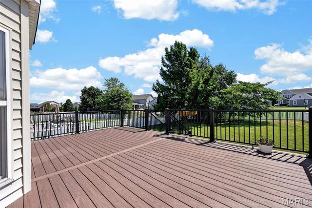 3200 Bentwater Place, St Charles, MO 63301