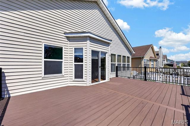 3200 Bentwater Place, St Charles, MO 63301