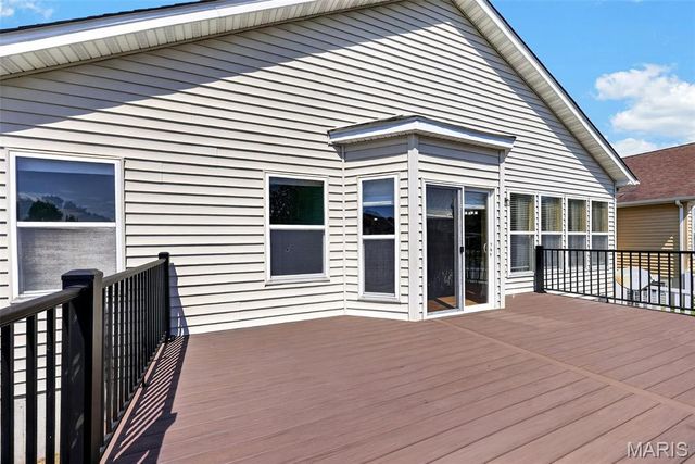 3200 Bentwater Place, St Charles, MO 63301