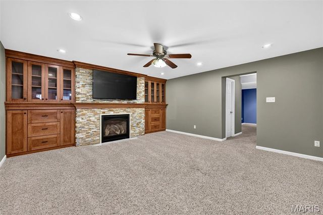 3200 Bentwater Place, St Charles, MO 63301