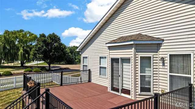 3200 Bentwater Place, St Charles, MO 63301