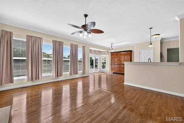 3200 Bentwater Place, St Charles, MO 63301