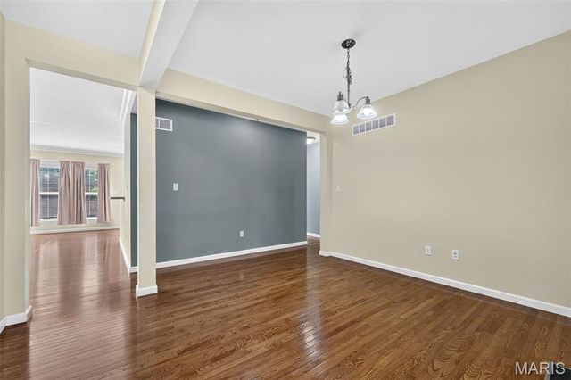 3200 Bentwater Place, St Charles, MO 63301