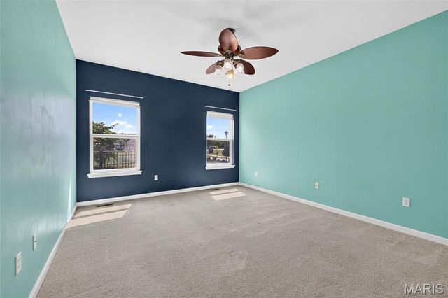 3200 Bentwater Place, St Charles, MO 63301