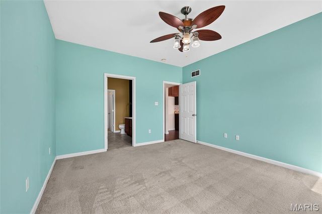 3200 Bentwater Place, St Charles, MO 63301